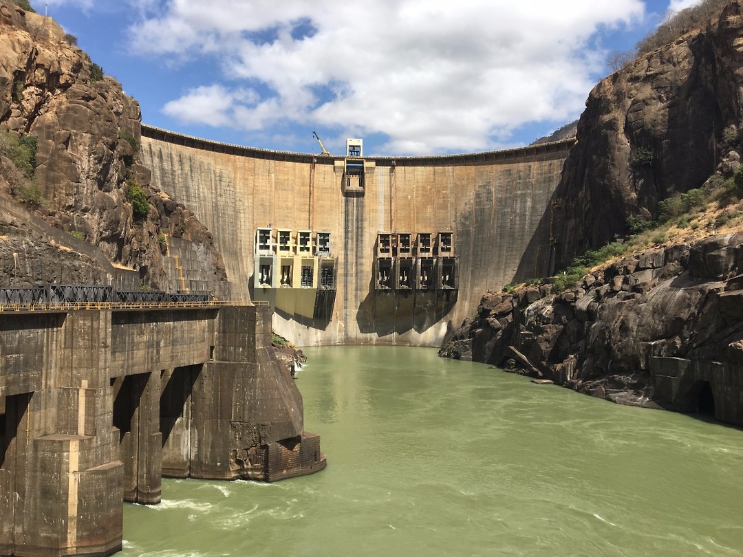 Dam , Songo