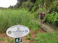 "Bush" wandeling naar Russell