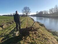 262  4 karren vol met hout