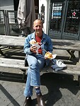 413 In Andre's lunchpauze bij Bram