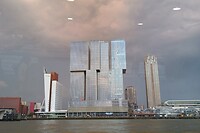 19 - Kop van Zuid, mooie luchten