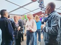 32 - Bekende gezichten, gezellig!