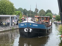 Door de brug van Warten