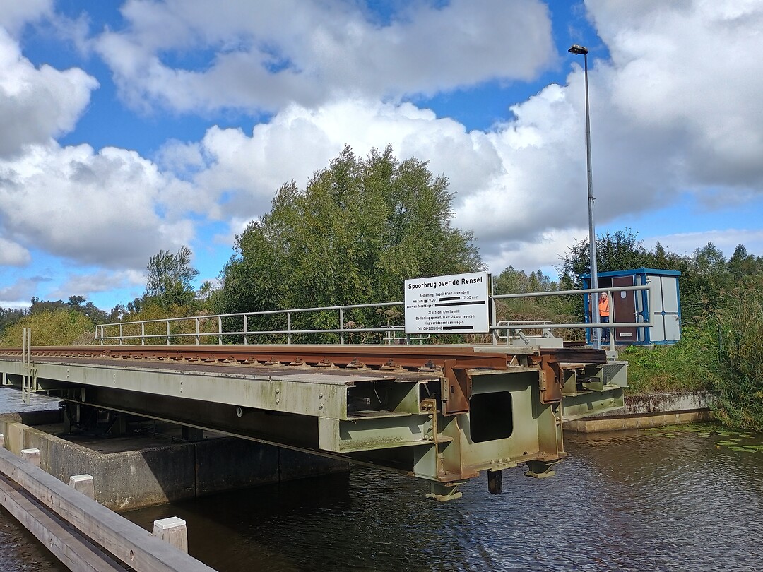 Spoorbrug