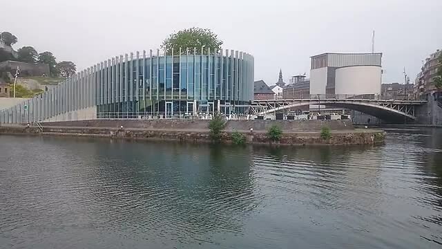 Van de Sambre naar de Maas
