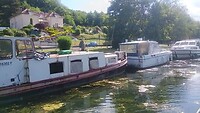 Halte fliviale Euville, zwerfbootjes