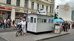 checkpoint Tineke