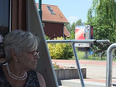 de sigarettenautomaat vlakbij