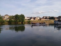 Sedan, drakenboot met compleet orkest