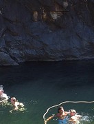Joli in water touw