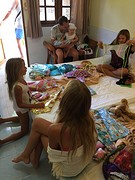 Kids cadeaus uitpakken1