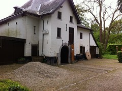 waterrad bij Kasteel