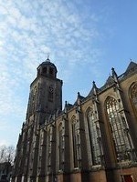 kerk blijft te groot