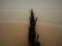paaltjes in zee