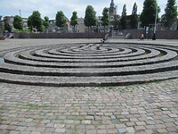 layrinth op Waalkade