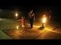 Vuurshow Joris Koh Phi Phi 2022