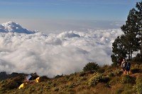 kamperen tussen de wolken: we voelen ons letterlijk en figuurlijk 'in de wolken'!
