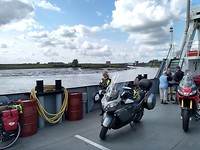 3 met de pont over de Elbe