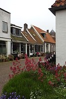 33. Het prachtige Oosterend
