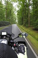 7. Bosrijke omgeving Knüllwald
