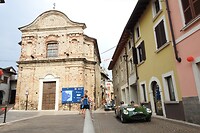 43. Mille Miglia in het centrum van Manerba