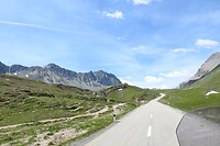 66. Het glooiende landschap op de Albulapas