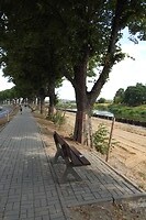 88. Links het wandelpad en rechts het natuurgebied in Slubice Polen
