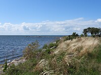 105. Uitzicht op zee vlak voor onze caravan