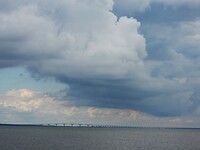 151. Wolken boven de Ölandsbrug