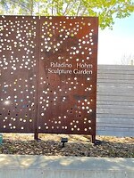 Paladins Hohn Sculpture Garden