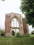 Ruïnes van St-Pierre-es- Liens in Laines-aux-Bois