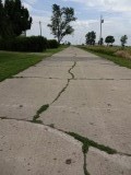 Een heel oud stukje asfalt/beton.