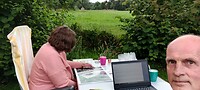 Blog schrijven en steentjes plakken
