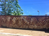 mooie graffiti maar dan ingebeiteld.