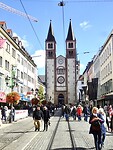 Würzburg, winkelstraat met Dom