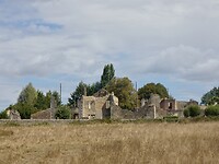 Oradour vanaf de weg