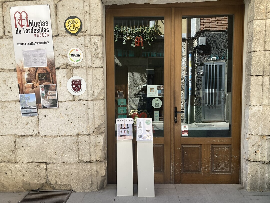 Bogega Muelas in de Calle Mayor