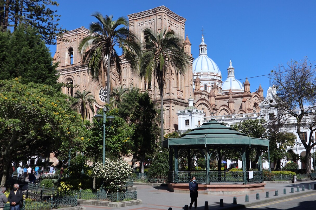 Parque Calderón Cuenca
