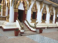 Tempel in Pakse