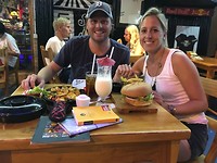 Puerto Ayora - Cocktails drinken