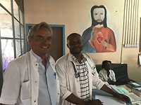 Twee artsen en St. Francis