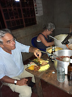 Eten bij Benson in Kachipu