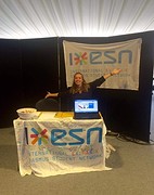 ESN Plymouth aan het promoten