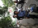 Timo op de scootertaxi in Hanoi