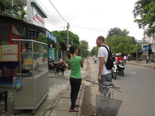 even de weg vragen in Hue