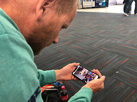 Giro kijken op de luchthaven