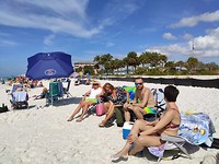 Met z'n allen op Fort Myers Beach