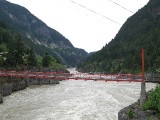 loopbrug over canyon