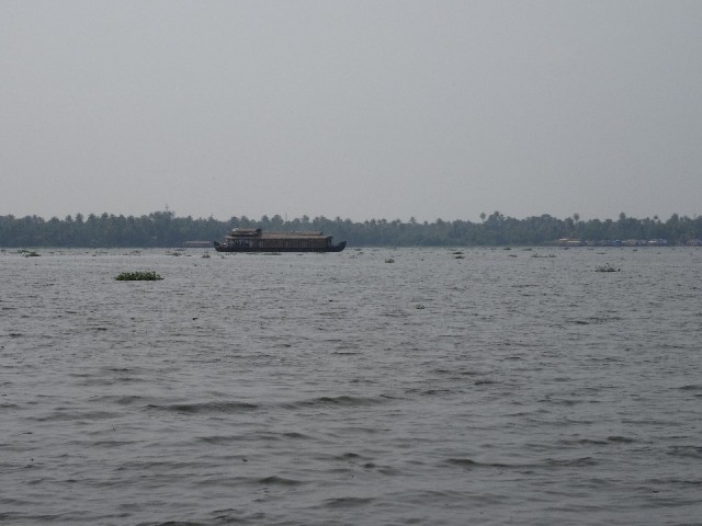 house boat