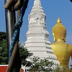 Wat Paknam phasi Charoen